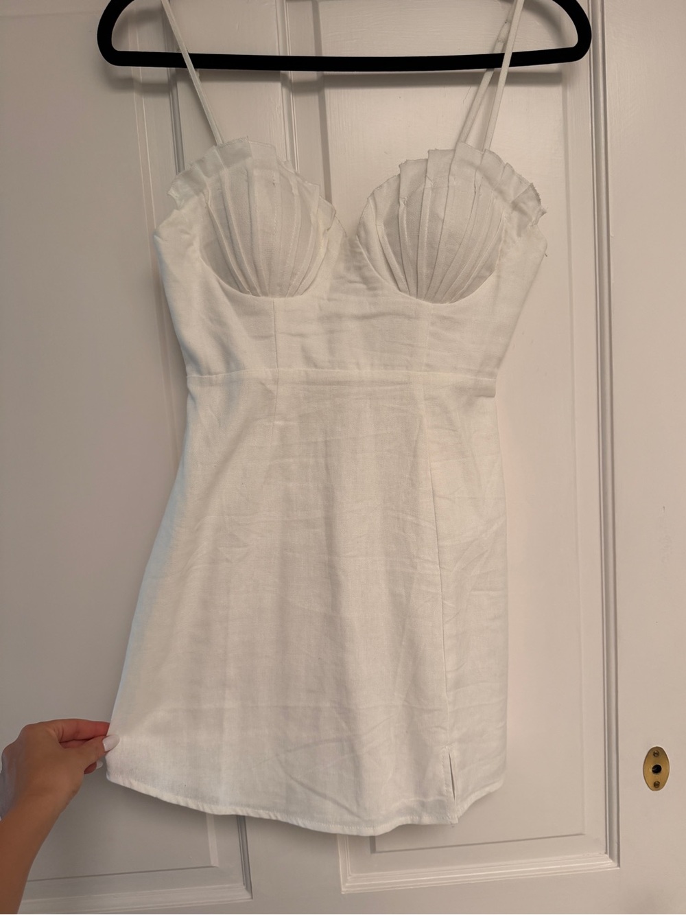 Selfie Leslie Avila White Linen Blend Mini Dress